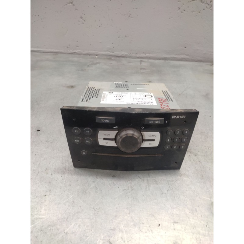 Recambio de sistema audio / radio cd para opel corsa d selective referencia OEM IAM 13289921  