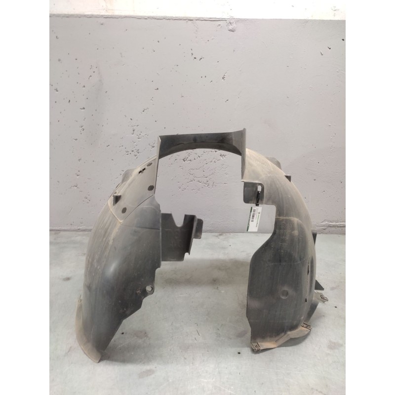 Recambio de paso rueda izquierdo para peugeot 5008 referencia OEM IAM 9685879280  DELANTERO