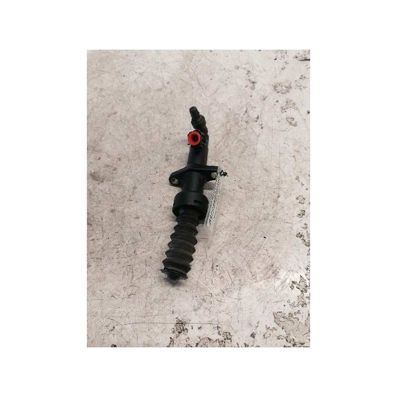 Recambio de bombin embrague para citroën xsara picasso 2.0 hdi satisfaction ii referencia OEM IAM 2