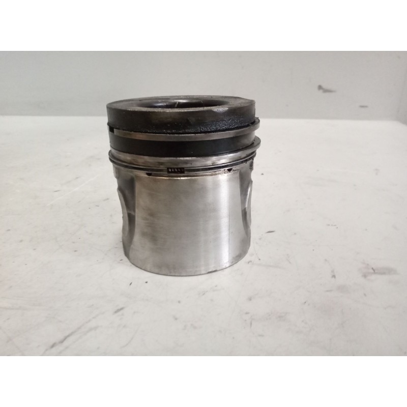 Recambio de piston para renault hr xxx.18/26 premium 01 referencia OEM IAM 7485135386  