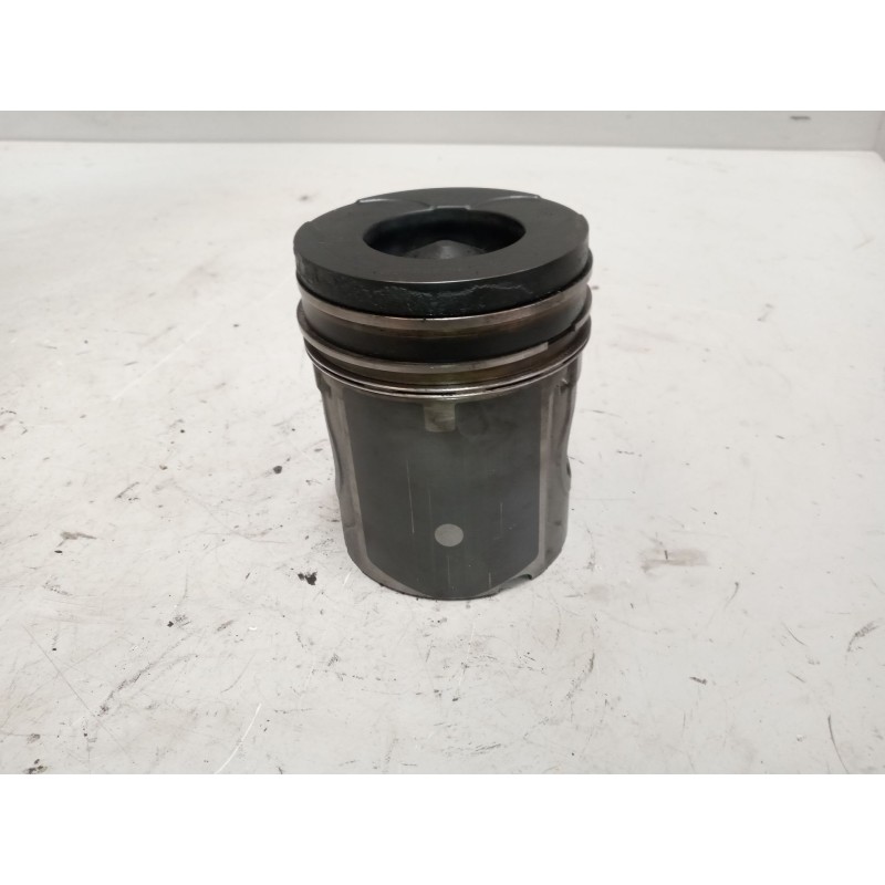 Recambio de piston para volvo fl 618 interc. 180/210/220/250 fg 180/220/250 kw e3 largo (lh1 o l2h1) referencia OEM IAM 276868  