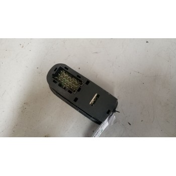 Recambio de mando elevalunas delantero izquierdo para daf serie xf105.xxx 12.9 diesel referencia OEM IAM 1811135  
