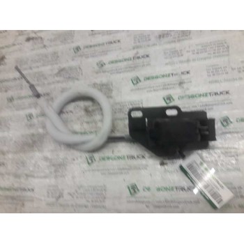 CERRADURA PUERTA CARGA SUPERIOR DERECHA 
