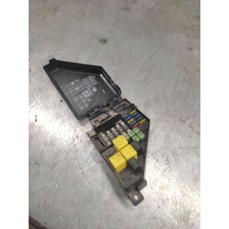 Recambio de caja reles / fusibles para land rover freelander (ln) e targa referencia OEM IAM 193315071101 - Gris 3