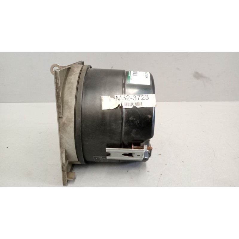 Recambio de tacografo para man l 2000 evolution l 2000 fki lk cabina doble con 3 puertas referencia OEM IAM 131826 4556381 81271 2
