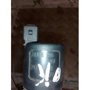 Recambio de bomba limpia para renault premium route 2006 fas 4x2 larga distancia referencia OEM IAM 21178900 21178901 