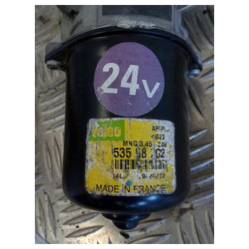 Recambio de motor limpia delantero para renault premium route 2006 fas 4x2 larga distancia referencia OEM IAM 53558202 - Blanco 2