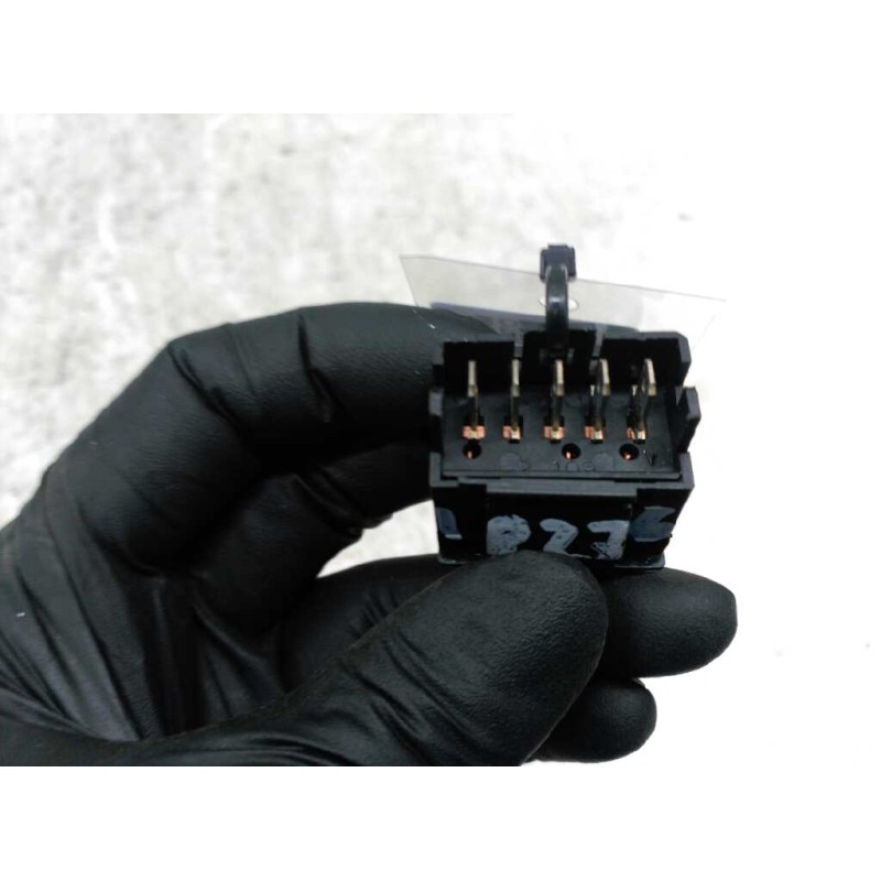 Recambio de mando elevalunas trasero derecho para citroën xsara berlina 1.6 16v chrono referencia OEM IAM 2