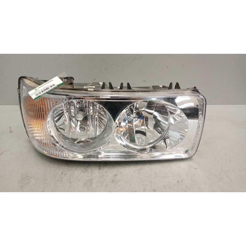 Recambio de faro derecho para daf serie lf45.xxx desde 06 referencia OEM IAM 1699315  