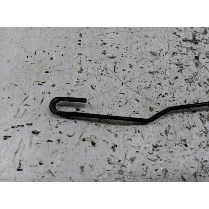 Recambio de brazo limpia delantero izquierdo para volkswagen polo berlina (6n2) trendline referencia OEM IAM - Negro 3