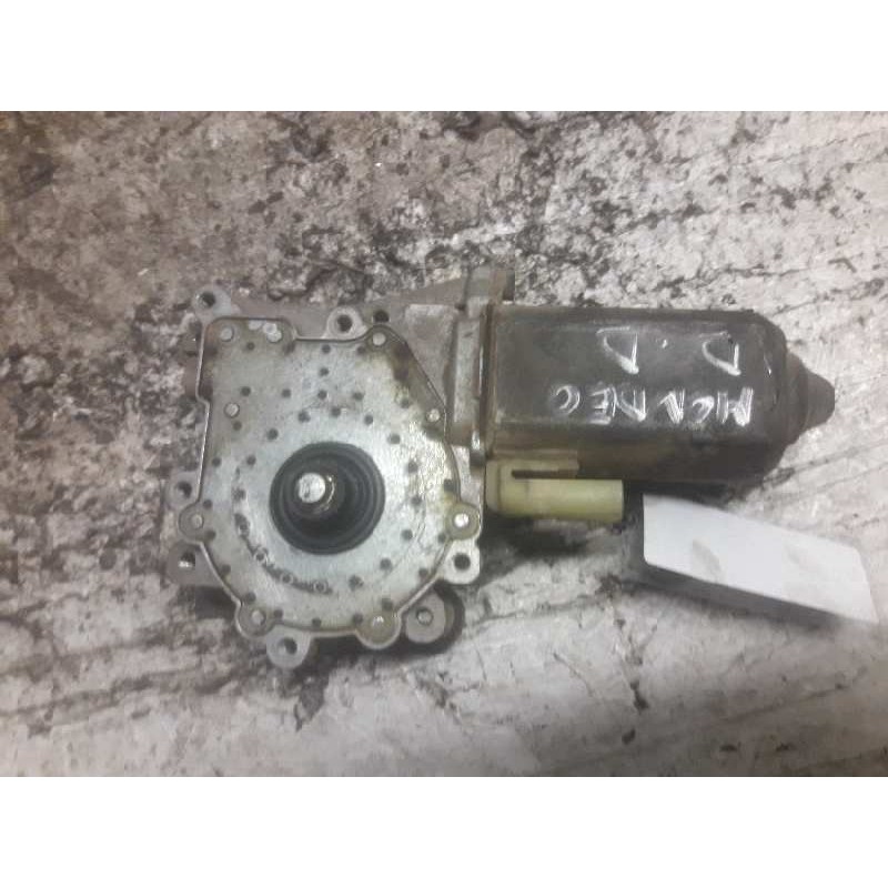 Recambio de motor elevalunas delantero derecho para ford mondeo berlina/familiar (fd) referencia OEM IAM 0130821507 2 PINS 2