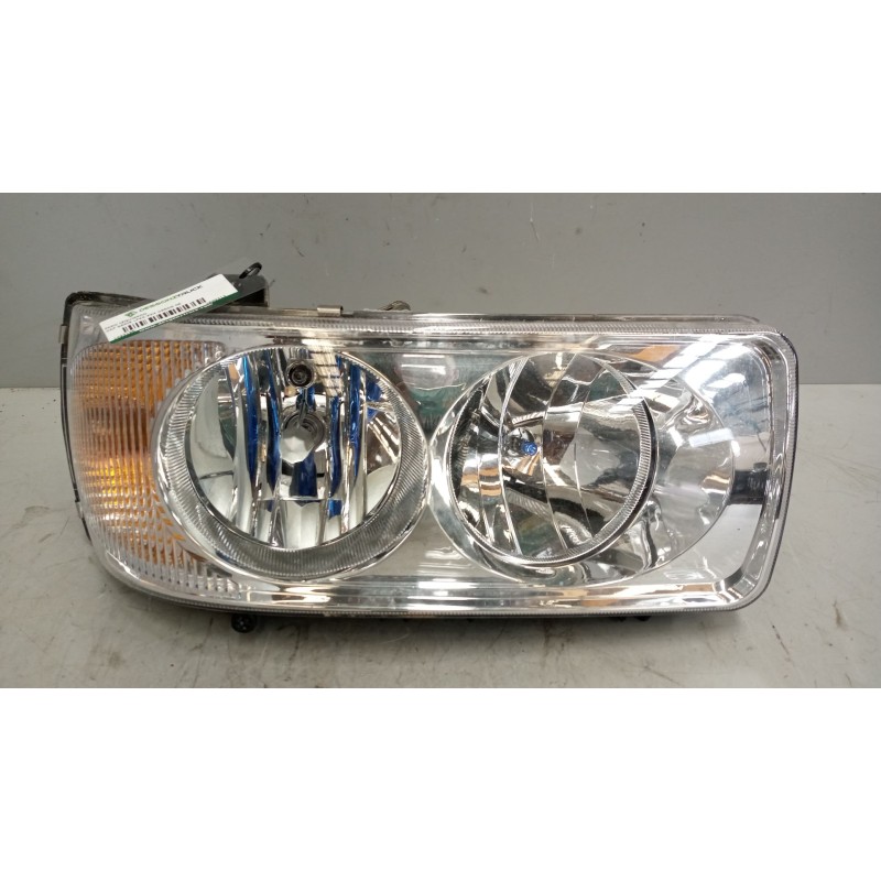 Recambio de faro izquierdo para daf serie lf45.xxx desde 06 referencia OEM IAM 1699313  