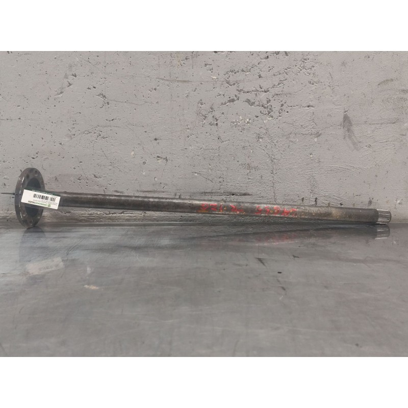 Recambio de transmision trasera izquierda para nissan cabstar 01.04  3.0 diesel referencia OEM IAM   