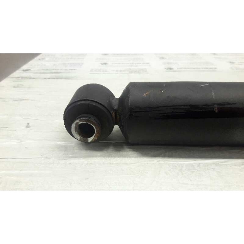 Recambio de amortiguador trasero derecho para peugeot 307 berlina (s2) xt referencia OEM IAM 3