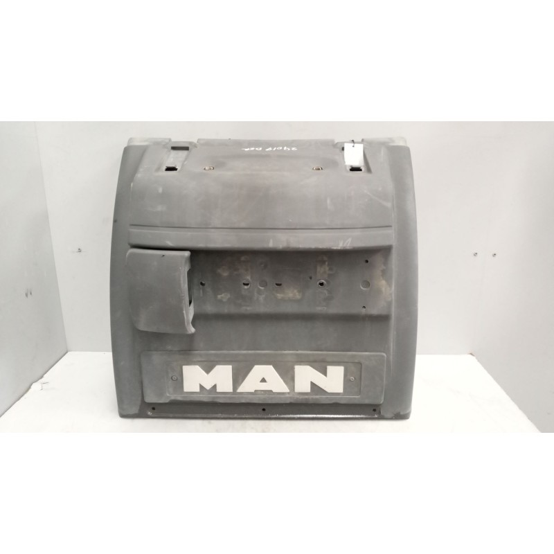 Recambio de guardabarros trasero derecho para man tgs referencia OEM IAM   