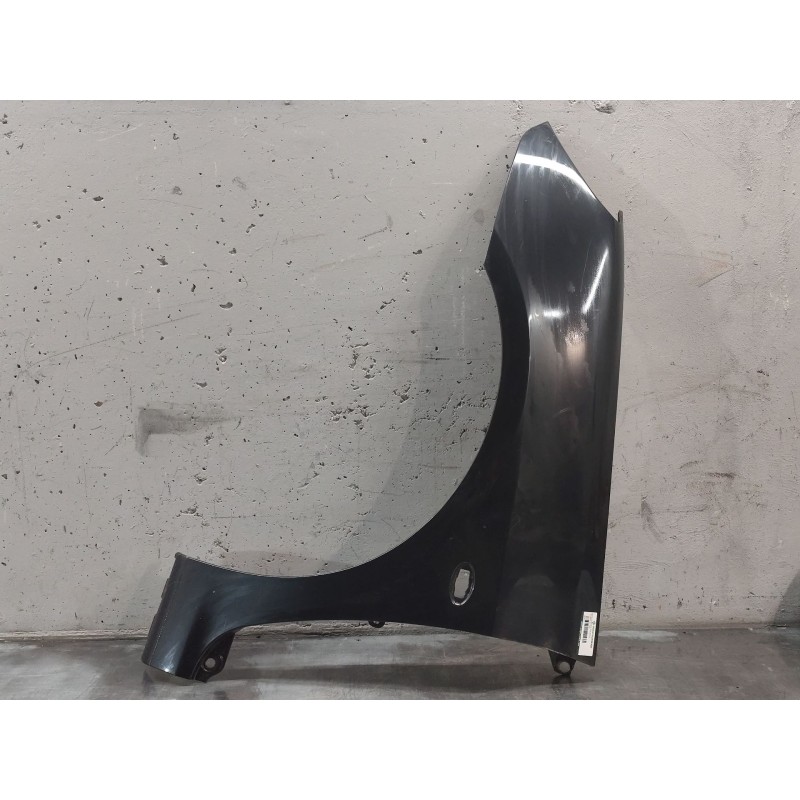 Recambio de aleta delantera izquierda para peugeot 307 (s1) xr clim plus referencia OEM IAM   