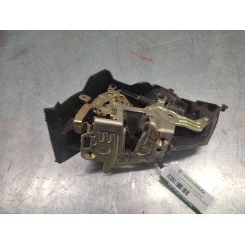 CERRADURA PUERTA TRASERA IZQUIERDA 2027300535 