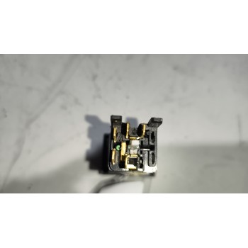 Recambio de interruptor para nissan trucks atleon tk160.95 referencia OEM IAM 253709X001  