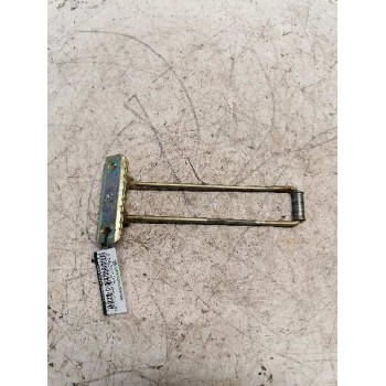 RETENEDOR PUERTA 701827541A PUERTA DE CARGA IZQUIERDA 