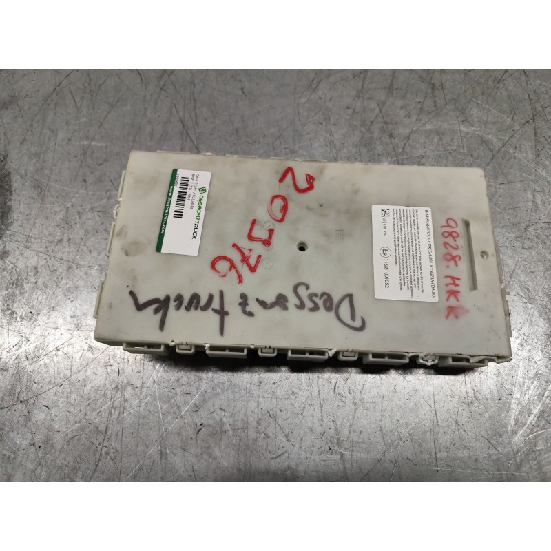 Recambio de caja reles / fusibles para bmw 3 (f30, f80) 320 d xdrive referencia OEM IAM 6135928830101 2