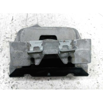 SOPORTE MOTOR IZQUIERDO 