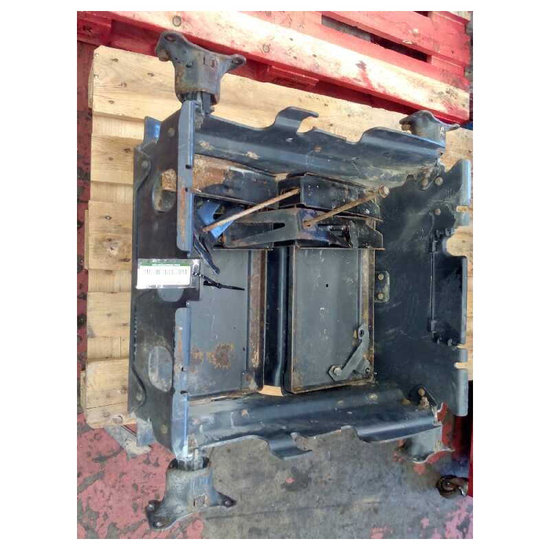 Recambio de soporte bateria para mercedes-benz actros bm 963.xxx 2-achser 18xx 4x2 fahrgestell l bigspace referencia OEM IAM A93