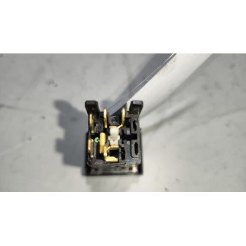 Recambio de interruptor para nissan trucks atleon tk160.95 referencia OEM IAM 255819X000  