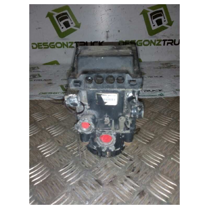 Recambio de valvula aire para man tg - a 18.xxx 12.4 diesel referencia OEM IAM 0486203032  VALVULA EBS