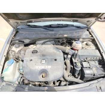 seat cordoba berlina (6k2) del año 2001