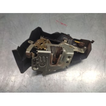 CERRADURA PUERTA TRASERA IZQUIERDA 2027300535 