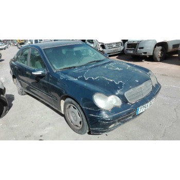 mercedes-benz clase c (w203) berlina del año 2002