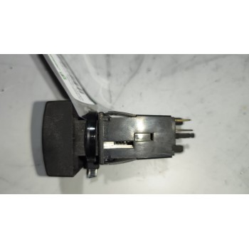 Recambio de interruptor para nissan trucks atleon tk160.95 referencia OEM IAM 253709X101  