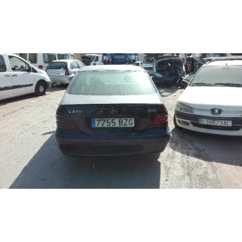 mercedes-benz clase c (w203) berlina del año 2002