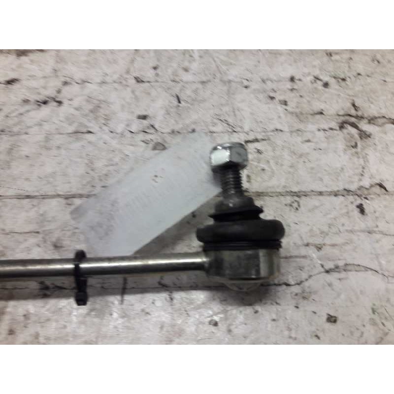 Recambio de bieleta estabilizadora delantera izquierda para bmw serie 3 berlina (e46) 320d referencia OEM IAM - Blanco 2