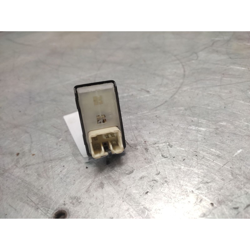 Recambio de mando elevalunas delantero derecho para hyundai accent (lc) gl 4p referencia OEM IAM  5 pins - Gris 2