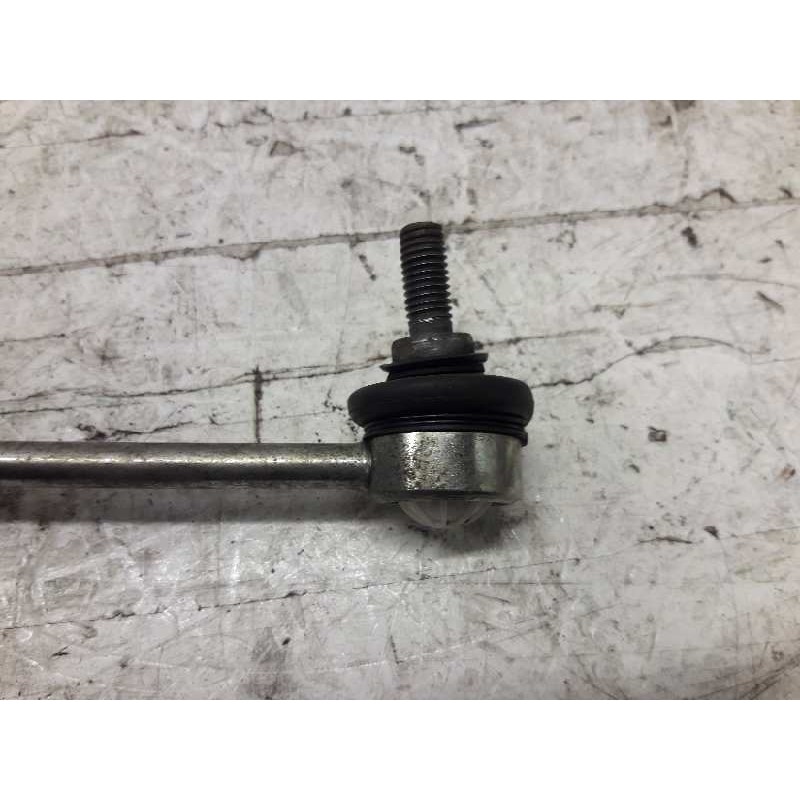 Recambio de bieleta estabilizadora delantera izquierda para bmw serie 3 berlina (e46) 320d referencia OEM IAM - Blanco 3