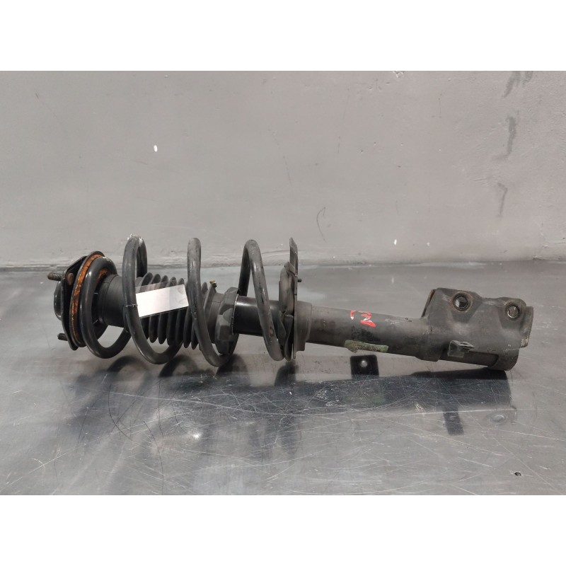Recambio de amortiguador delantero izquierdo para jeep compass (mk49) 2.2 crd referencia OEM IAM P68058845AB  