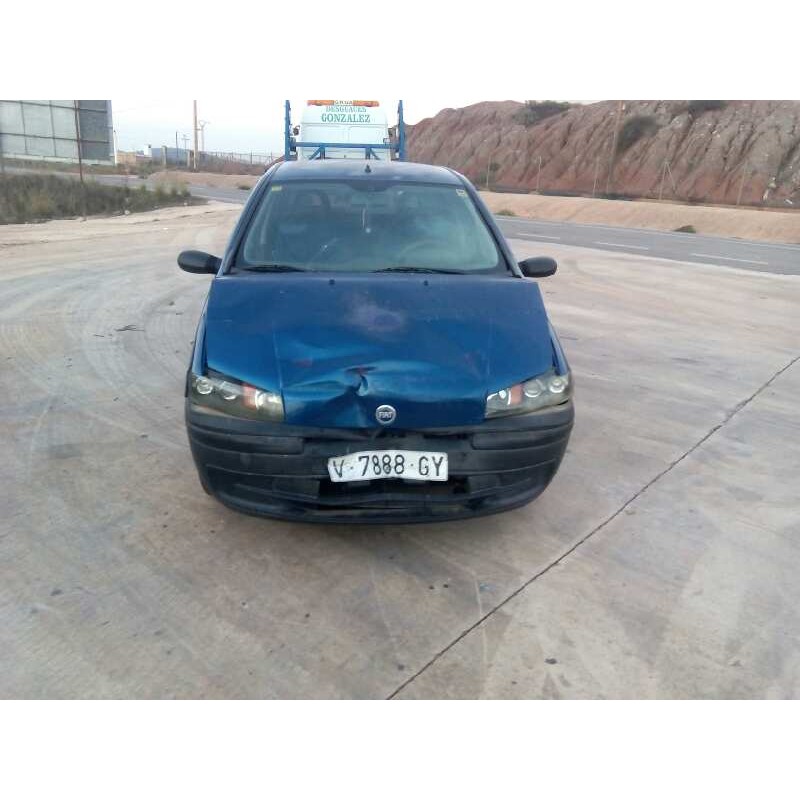FIAT PUNTO BERLINA (188)