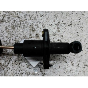 Recambio de bomba embrague para volkswagen polo berlina (6n2) trendline referencia OEM IAM 6N1721388  