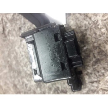 Recambio de mando limpia para ford c-max (cb3) ambiente referencia OEM IAM  12 PINS 