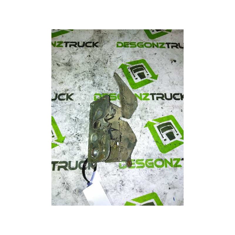Recambio de cerradura puerta delantera derecha para scania serie 4 (p/r 144 l) 14.2 diesel referencia OEM IAM   