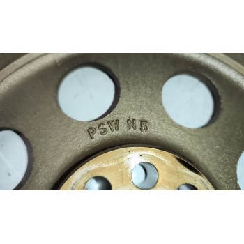 Recambio de piñon para renault premium route 2006 fas 4x2 larga distancia referencia OEM IAM 21456237  