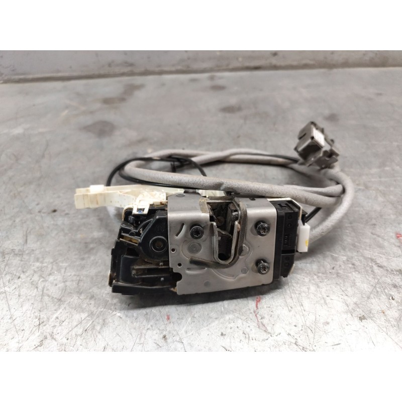Recambio de cerradura puerta trasera derecha para volkswagen crafter furgoneta (sy_, sx_) 2.0 tdi referencia OEM IAM 7C0843014CJ