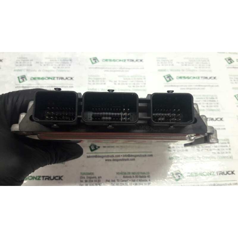 Recambio de centralita motor uce para peugeot 307 berlina (s2) xt referencia OEM IAM 9662213180 9644692380 2