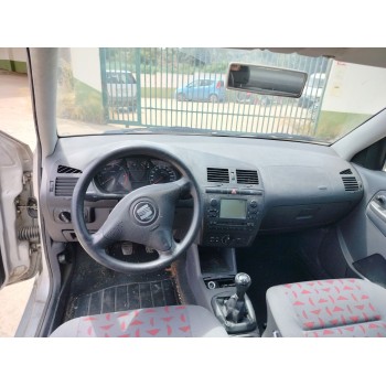 seat cordoba berlina (6k2) del año 2001
