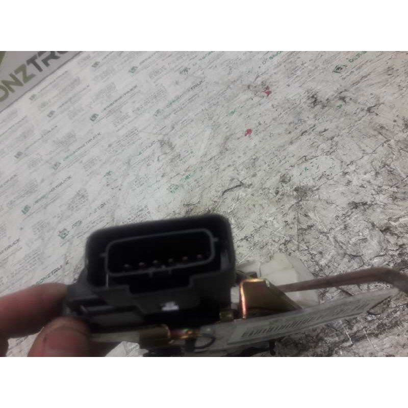 Recambio de cerradura puerta trasera izquierda para opel agila básico referencia OEM IAM B08SPLL 6 PINS 2