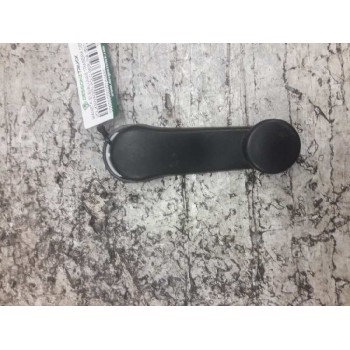 Recambio de maneta elevalunas trasera derecha para volkswagen polo berlina (6n1) básico referencia OEM IAM 1H0837581C  