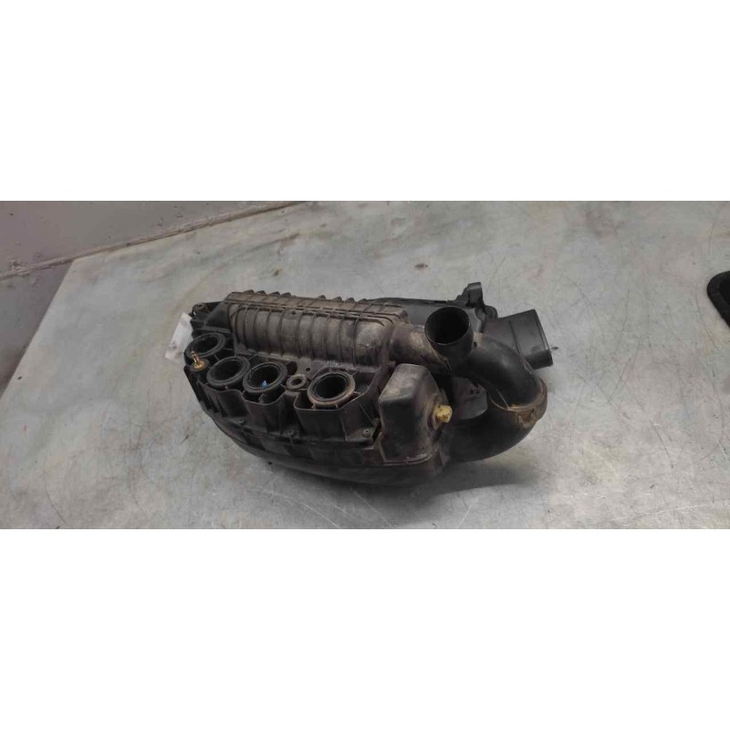 Recambio de filtro aire para renault kangoo (f/kc0) alize referencia OEM IAM 7700867960 - Blanco 2