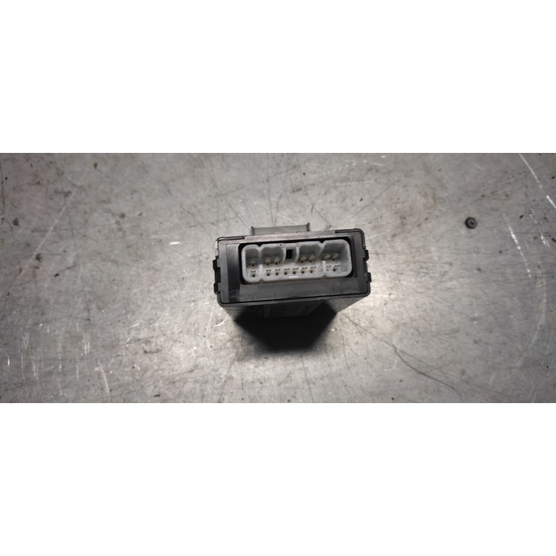 Recambio de modulo electronico para toyota corolla (e12) 1.4 d-4d luna compact referencia OEM IAM - Rojo 2