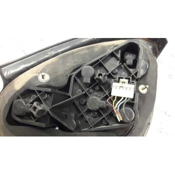 Recambio de piloto trasero derecho para fiat bravo (182) 1.9 d sx referencia OEM IAM   